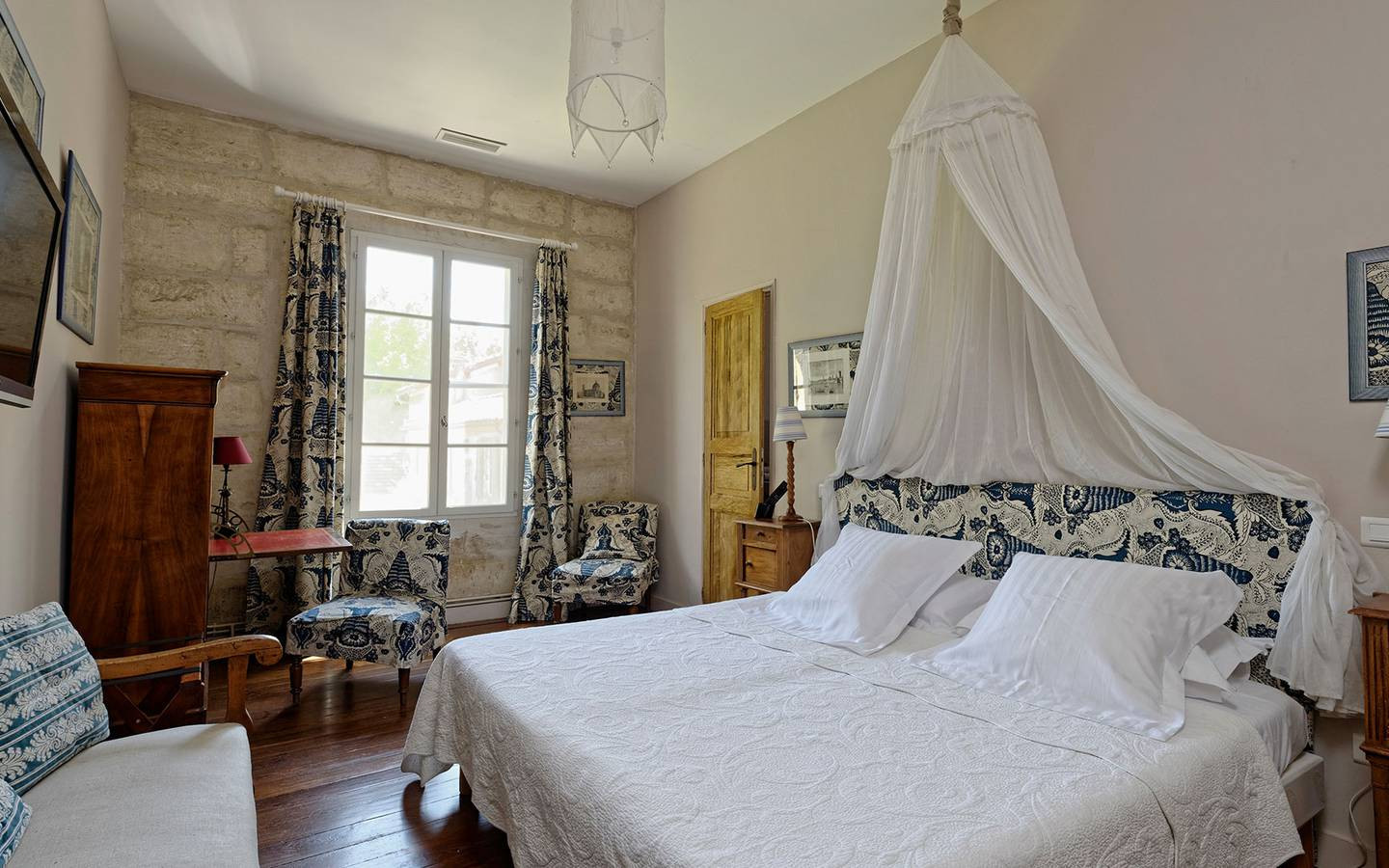 orderedImageAlt_accommodation_default