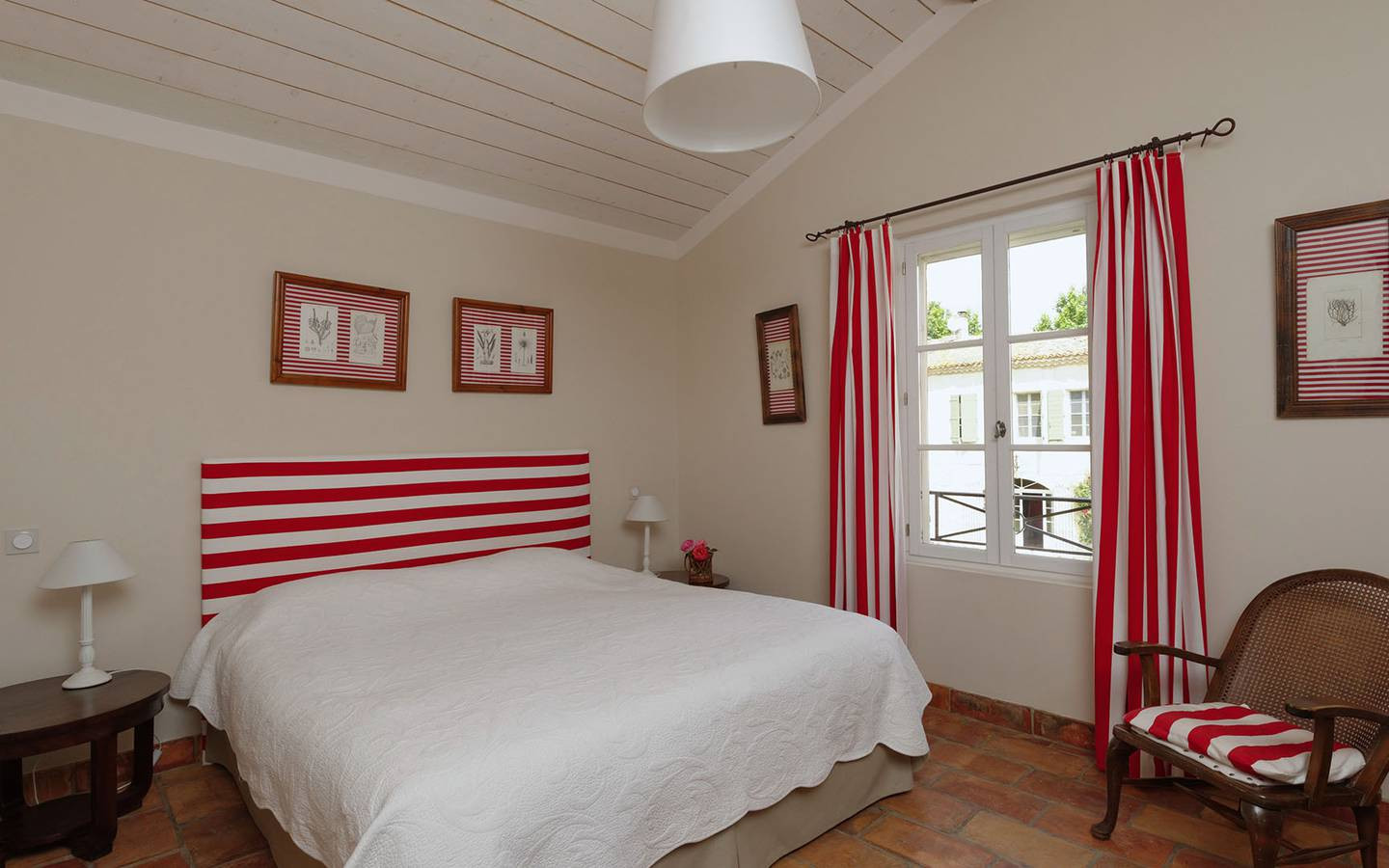 orderedImageAlt_accommodation_default
