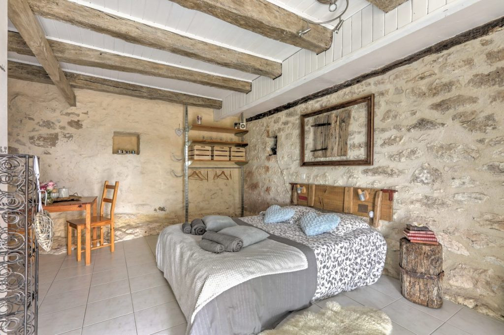 orderedImageAlt_accommodation_default