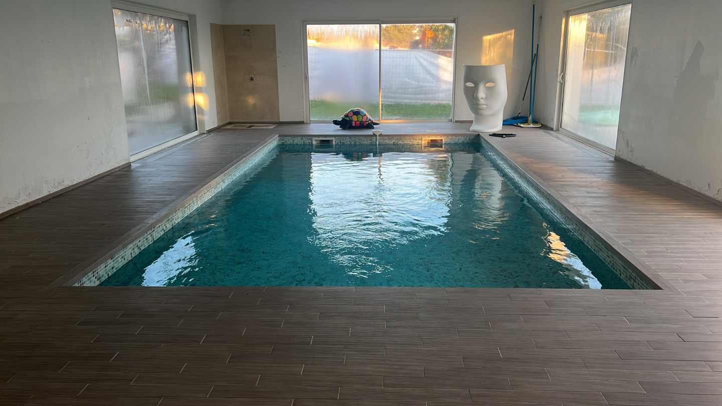 GreenGo Le Clos des Anges - Villa piscine intérieure, avec gardien, près de Nice