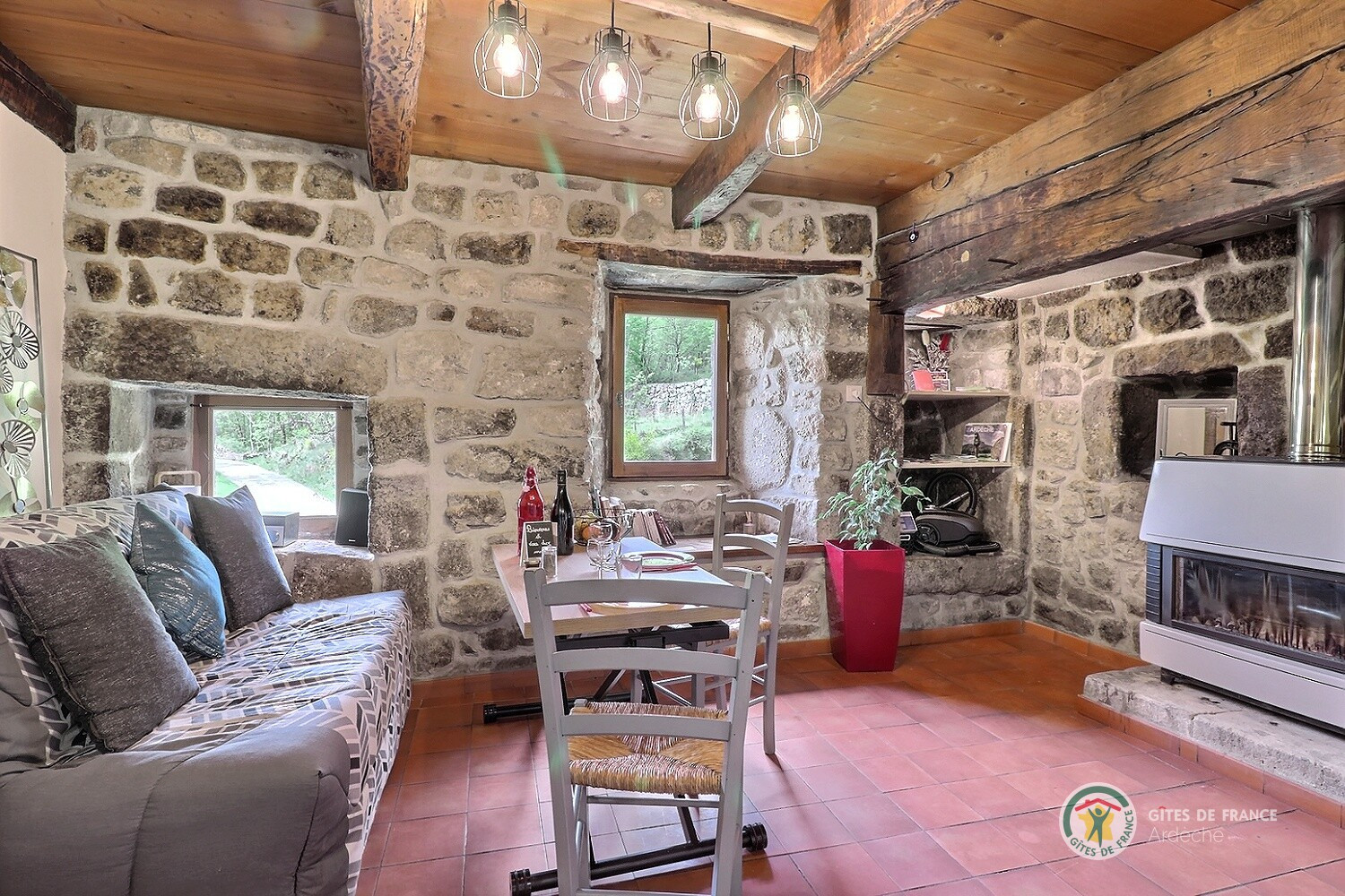 Location Ardèche À la campagne
