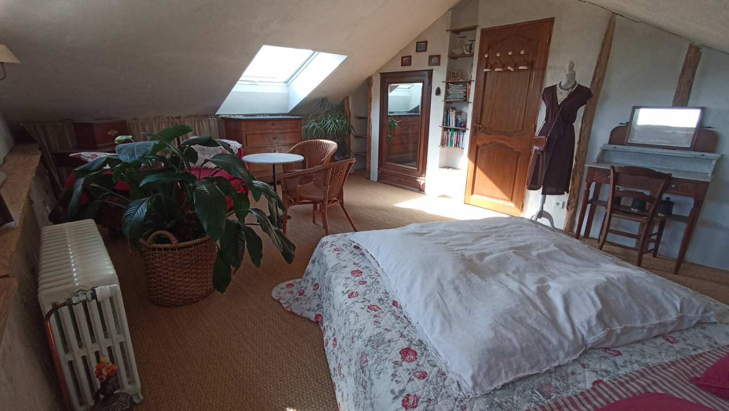 GreenGo Belle chambre spacieuse au Clos Goutilles, pour un retour aux sources dans un cadre isolé et naturel