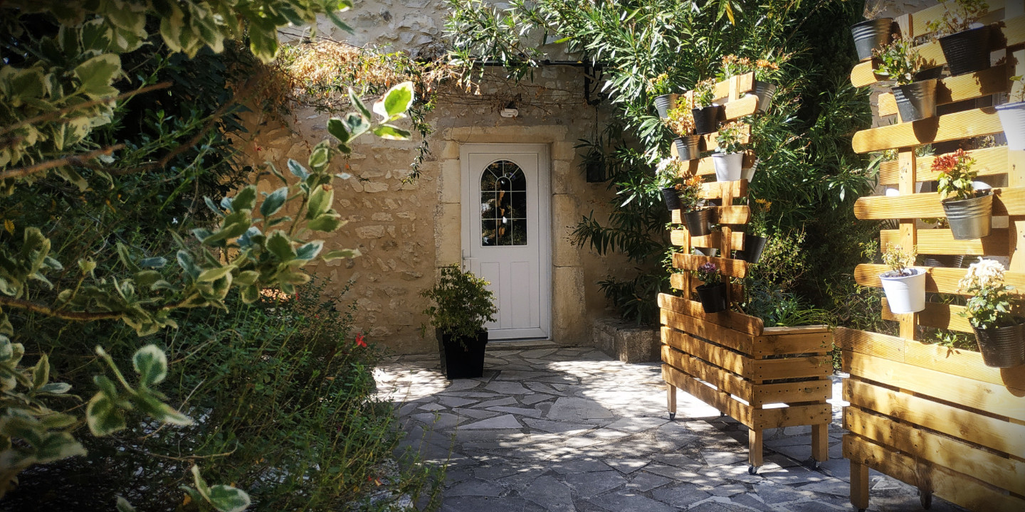 Hôte GreenGo: Gîte les 3 Marquises - Gite Sauzet - Drôme Provençale - climatisé - Jacuzzi