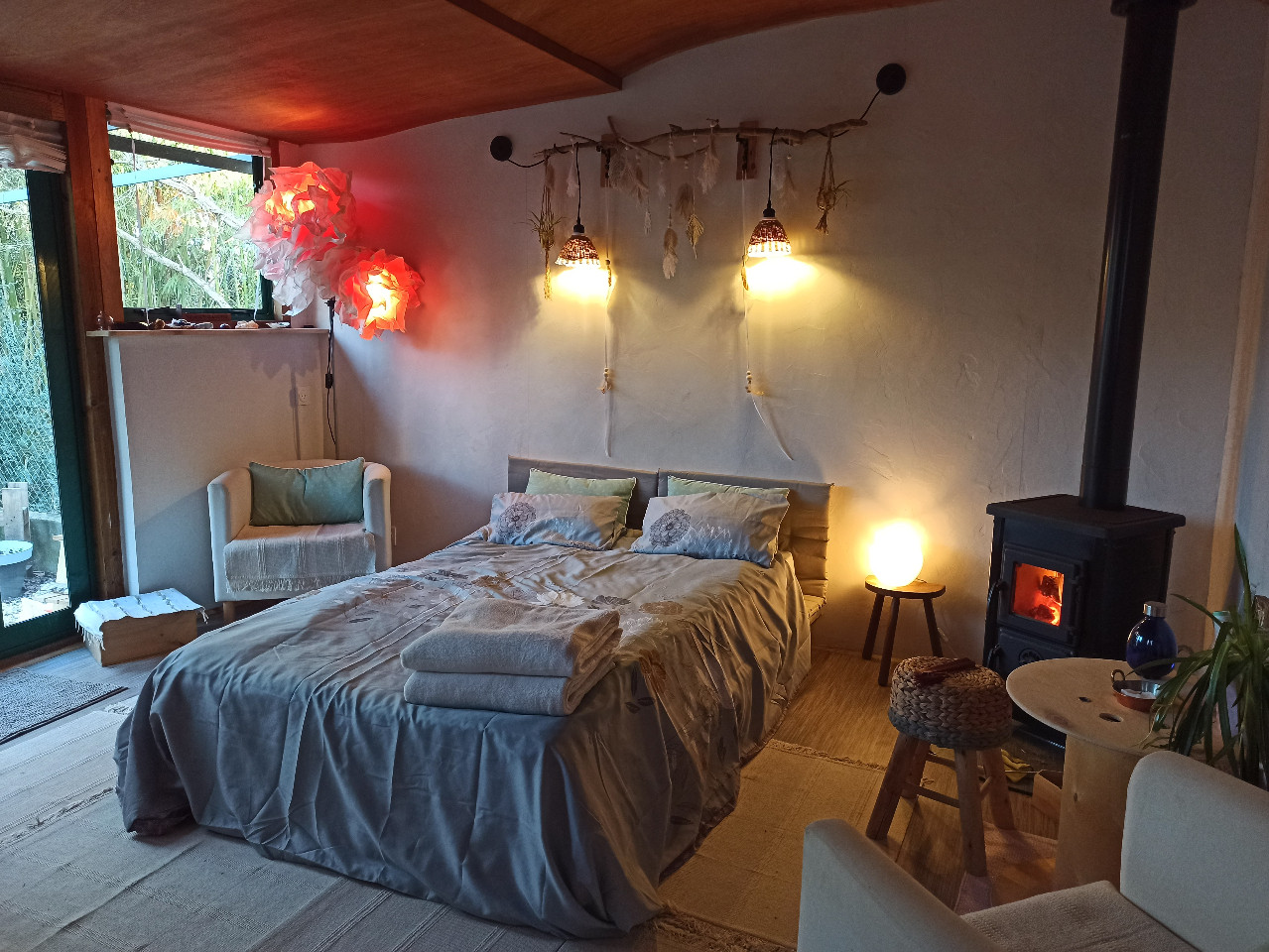 Hôte GreenGo: “cabane-roulotte insolite près de la Loire – Séjour romantique et bien-être à la Cabotte d’Anadi”