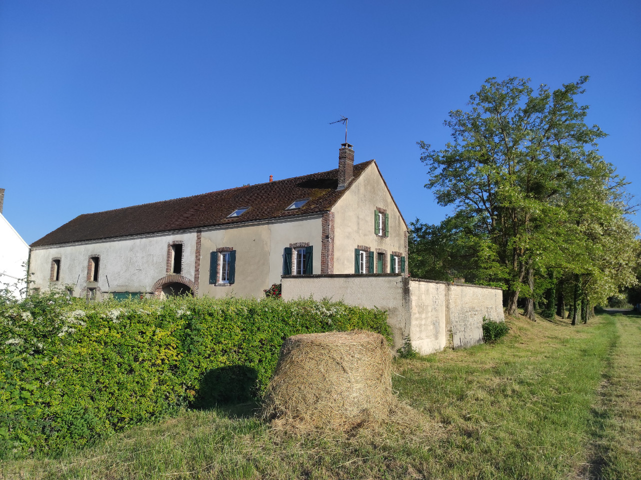  Yonne À la campagne
