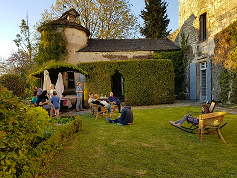 Logement insolite Tarn Entre amis