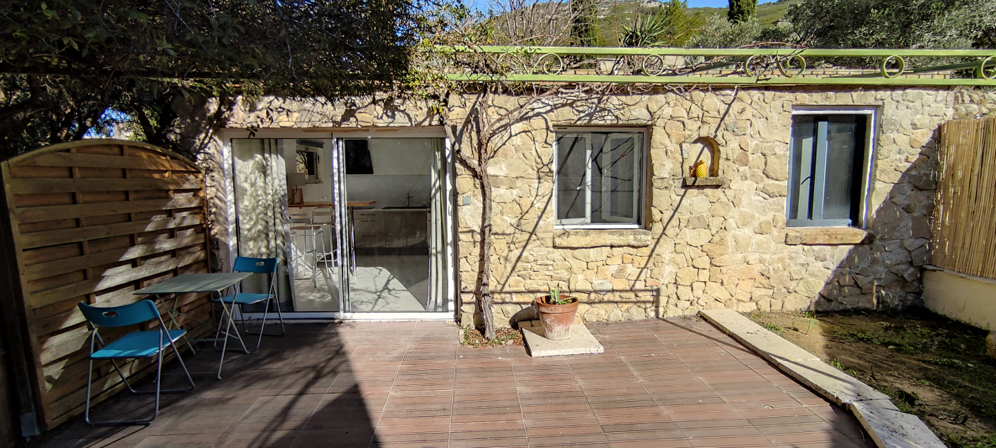 Logement GreenGo: Le cabanon de la Reine Jeanne
