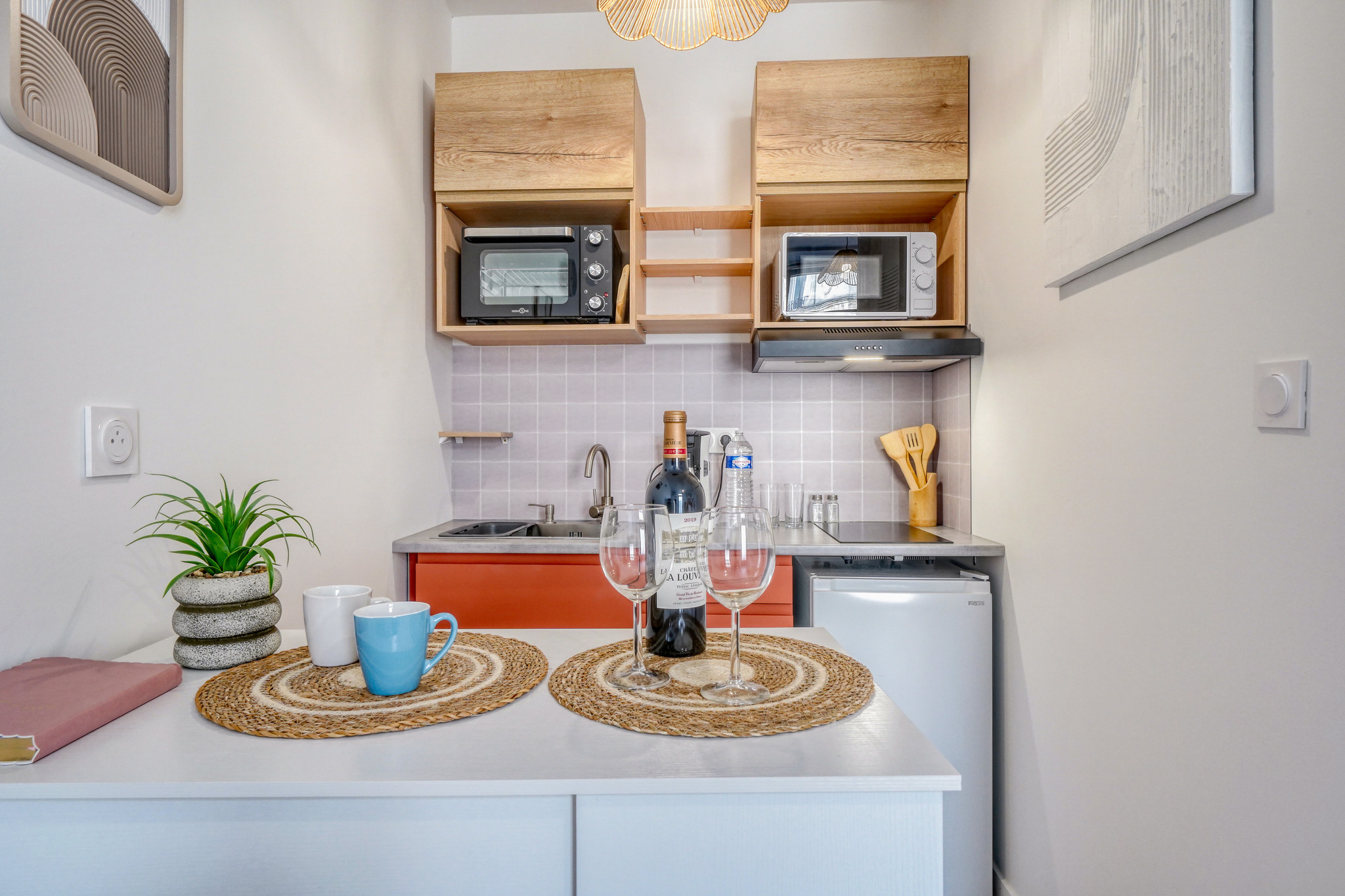 Hôte GreenGo: Suite Romantique Élégante au Cœur de Bordeaux