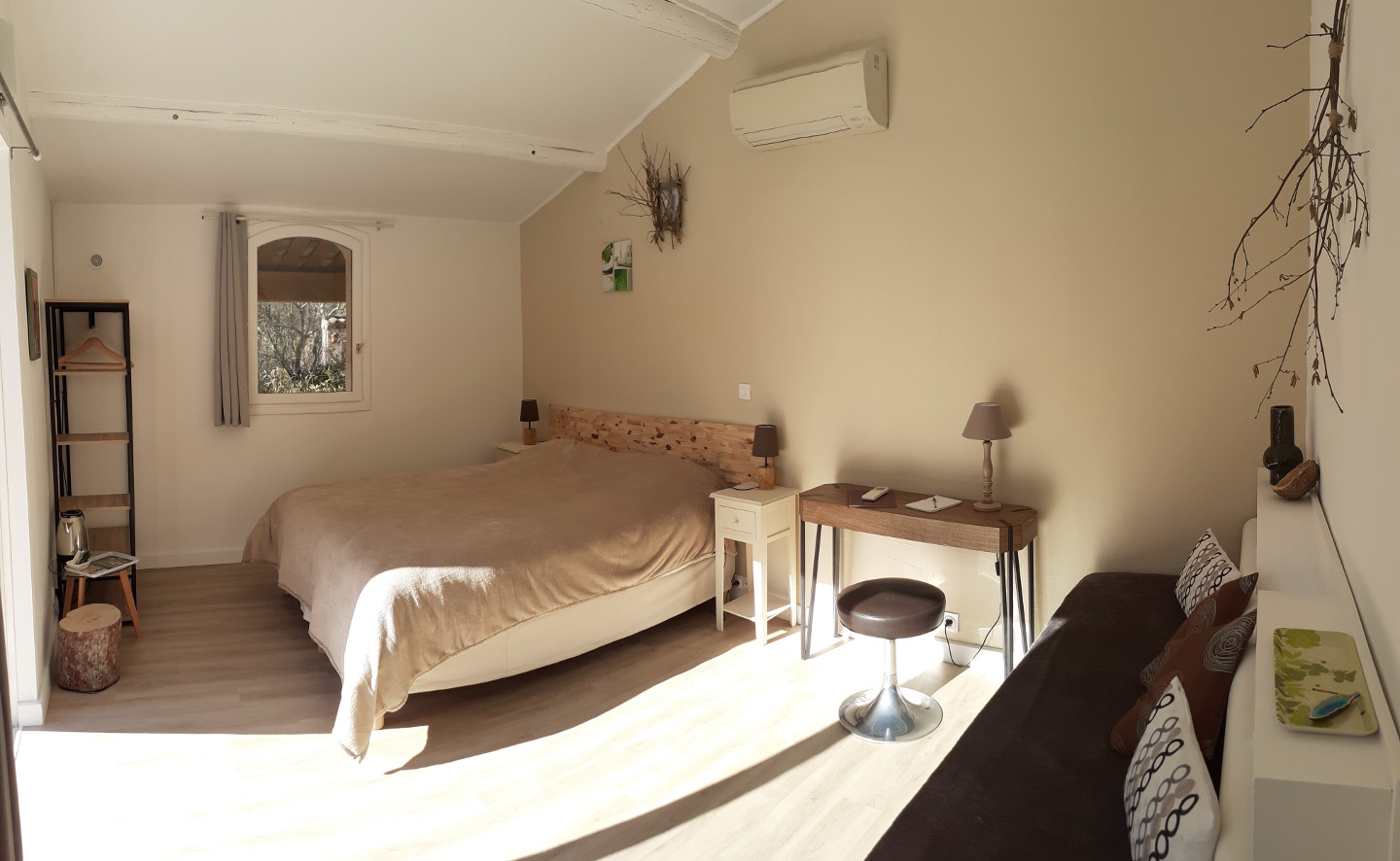 orderedImageAlt_accommodation_default