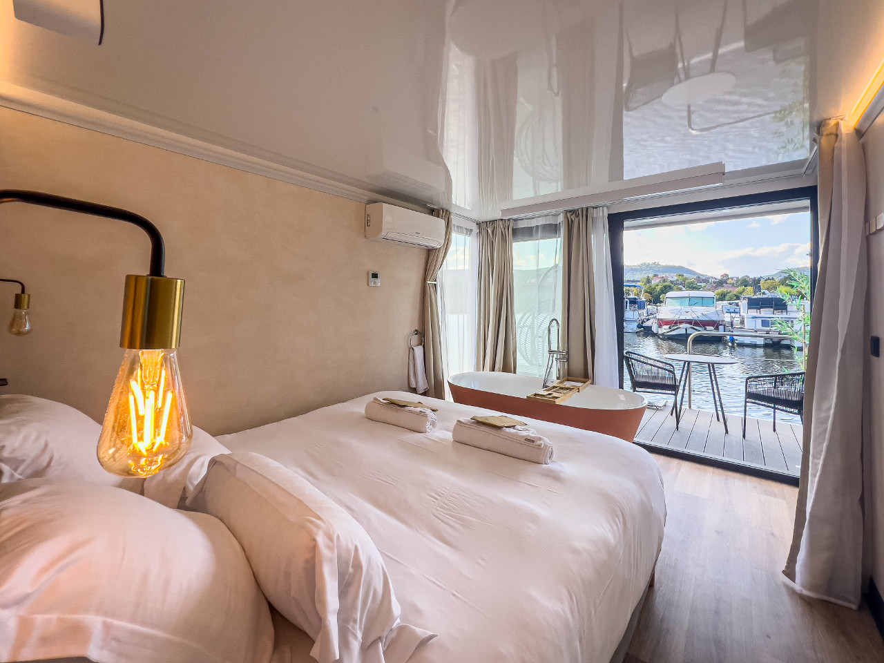 orderedImageAlt_accommodation_default