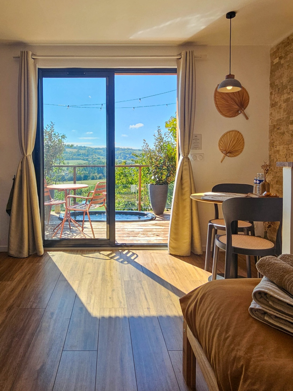 GreenGo Moment Lodge – Hygge, cabane perchée & bain nordique