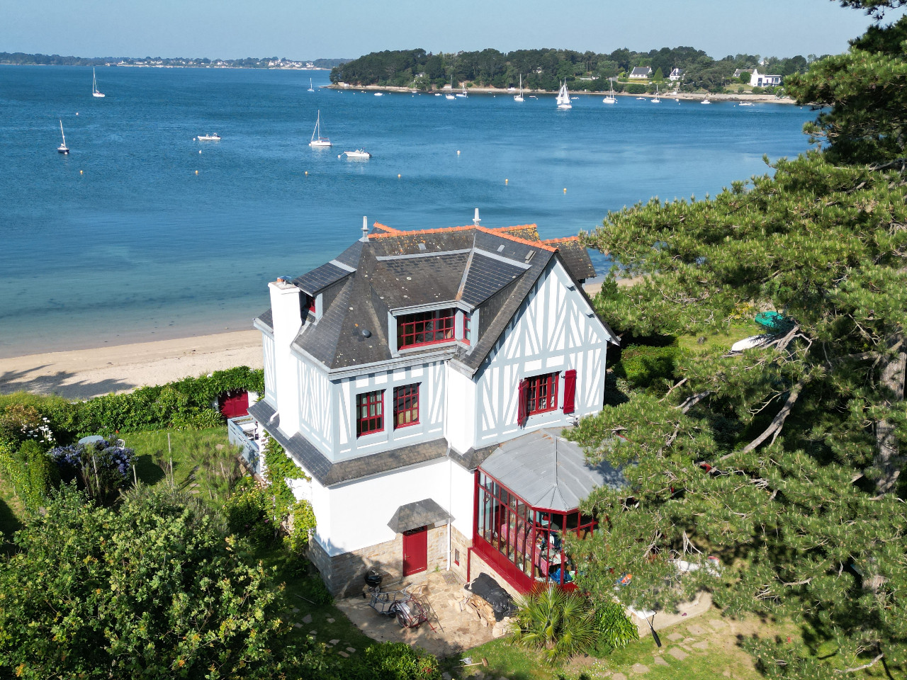 La Villa Ty Marie sur la plage de l'Ile-aux-Moines