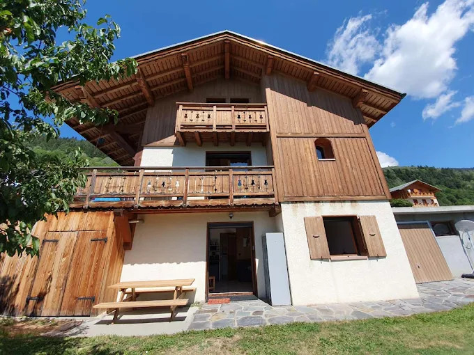 Logement GreenGo: La cabane aux Louveteaux