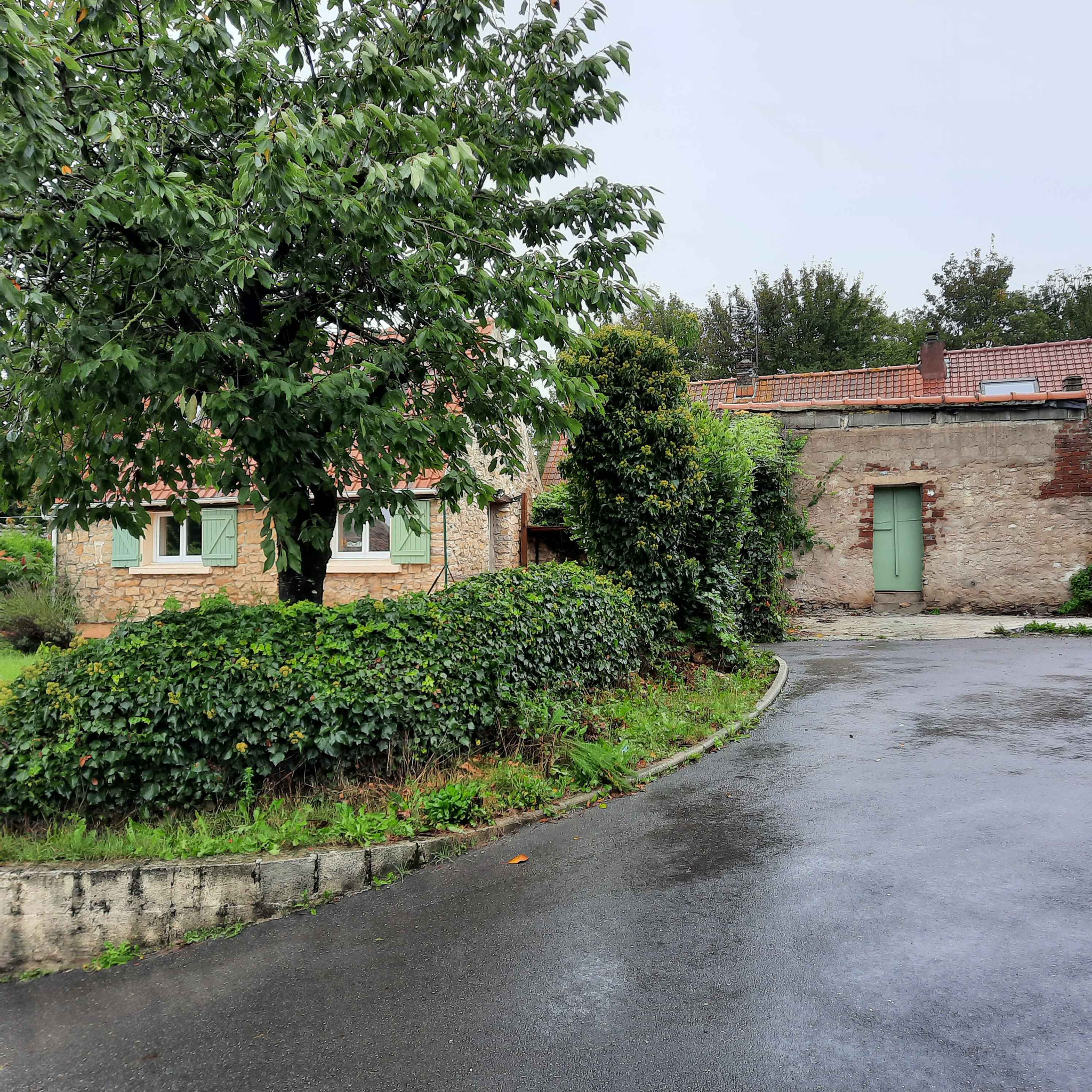 Aux Portes du Château