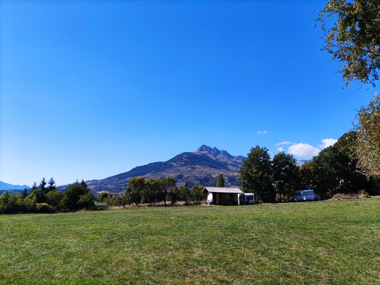 orderedImageAlt_accommodation_default