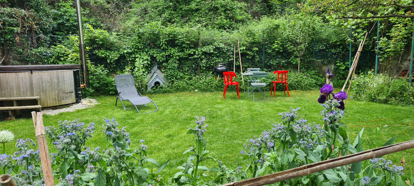 Notre coin de paradis, jardin et Hot tube proche de Paris