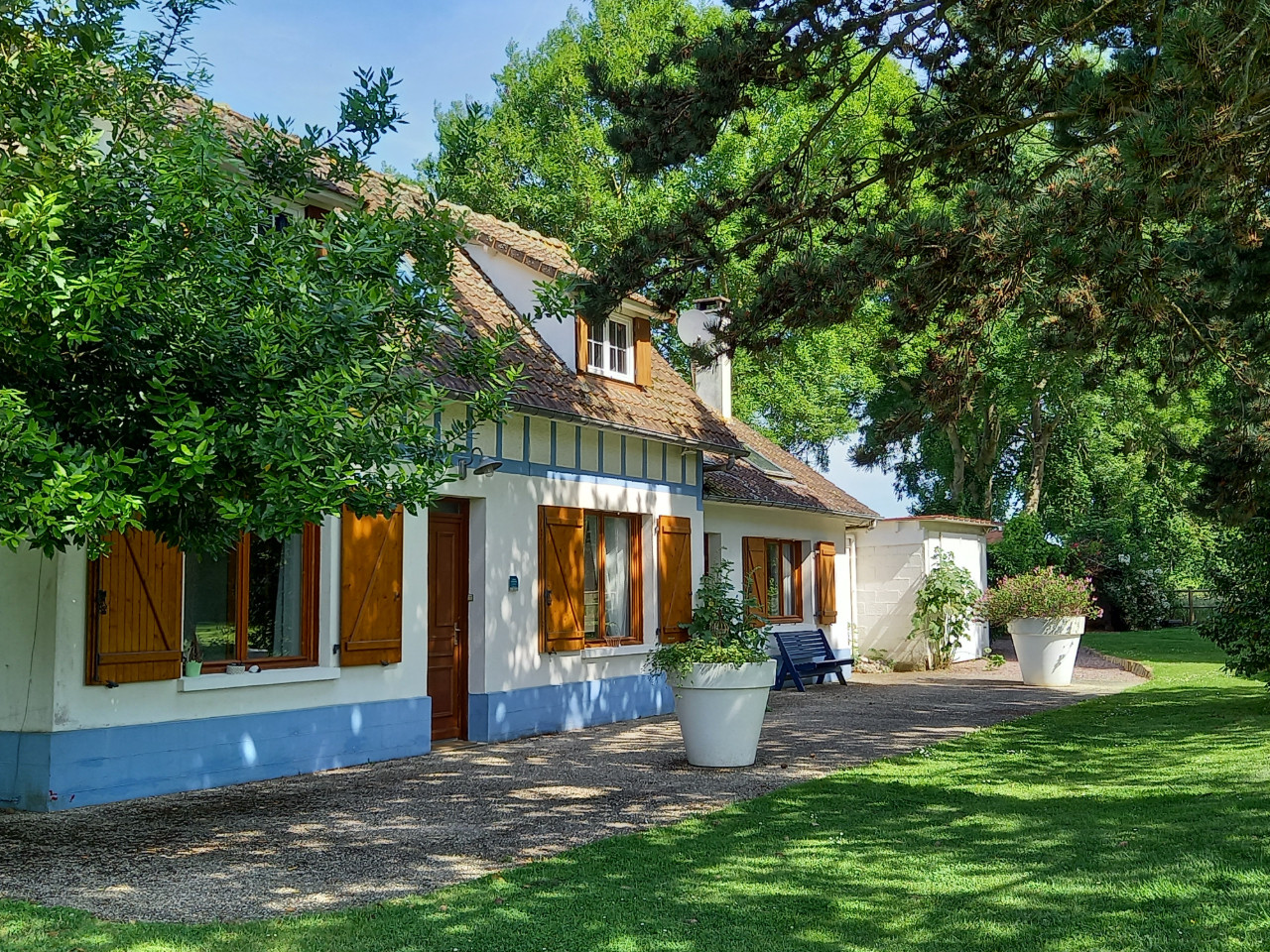 Mademoiselle O' Garden