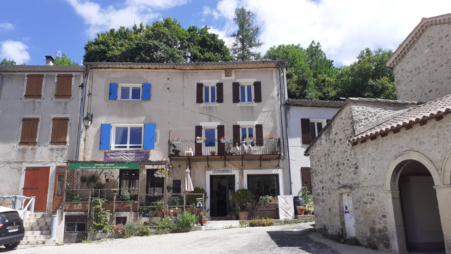 L'Angeline