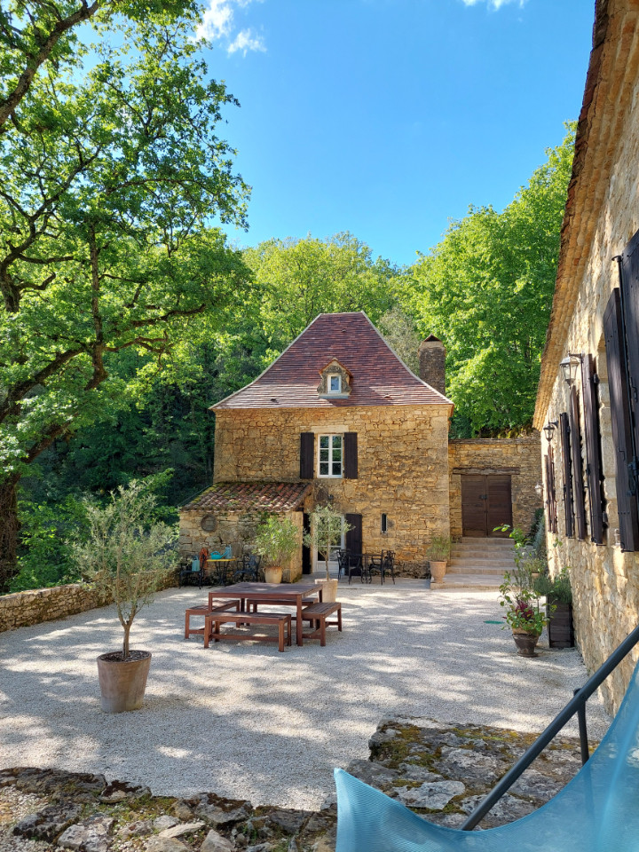Lecosselamaison, calme, vue exceptionnelle, proche de Sarlat-la-Canéda