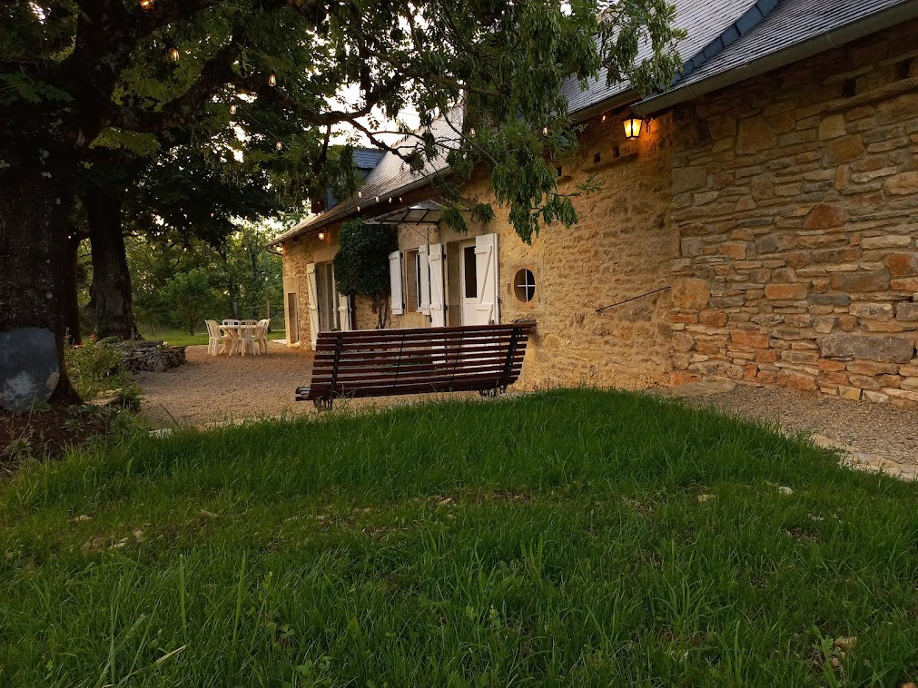 Hôte GreenGo: Gite du Poumatou 7p  avec Spa en Périgord Noir Noir