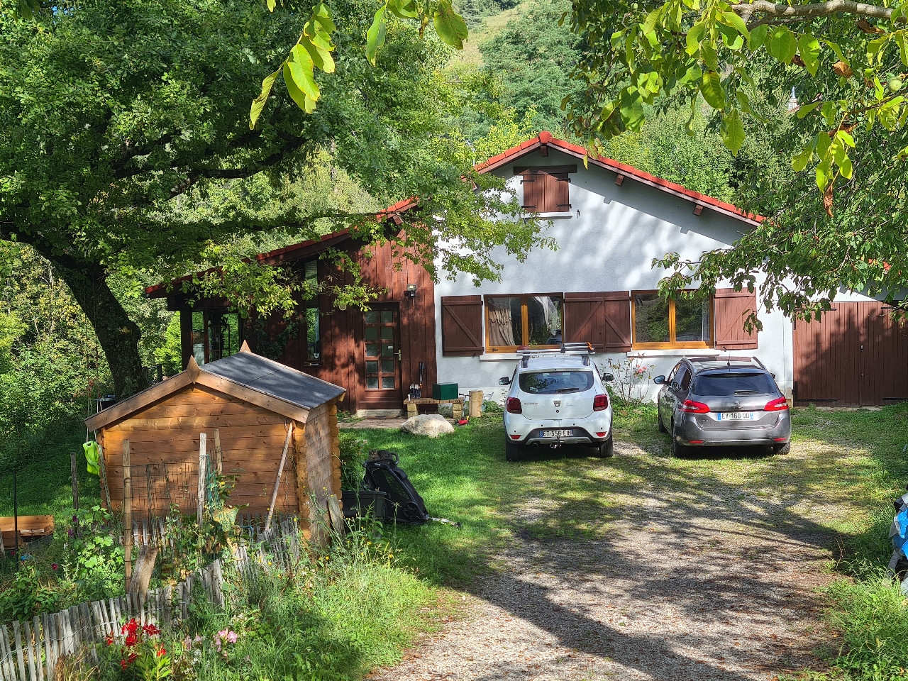 GreenGo Maison de montagne avec vue de Lucie et Tibô