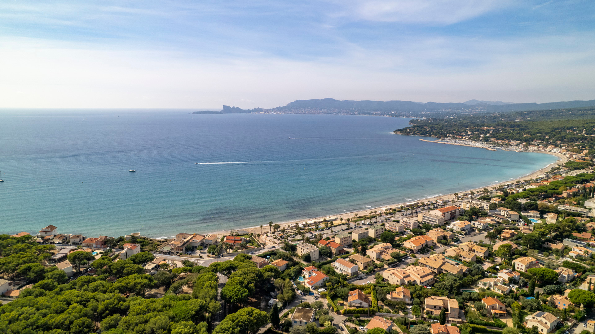 GreenGo 1er étage d'une villa à 200m de la plage