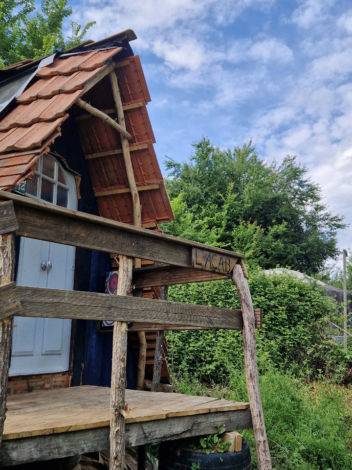 orderedImageAlt_accommodation_default