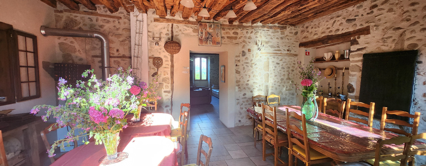 GreenGo Gîte Auvergne-Rhône-Alpes Évasion