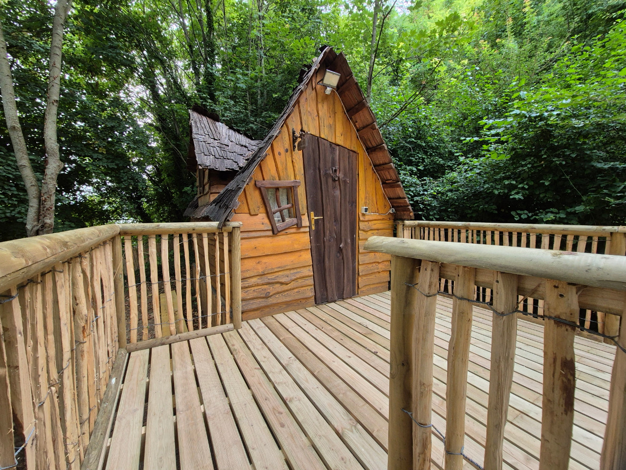 GreenGo Cabane a Flanc de Colline