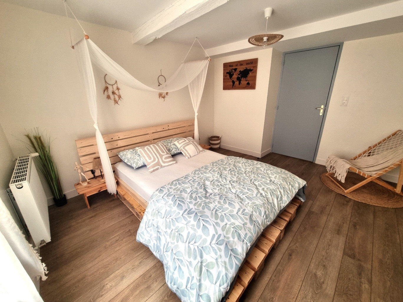 GreenGo Bali-Sed Triplex bohème à 50m du Château, idéal deux couples