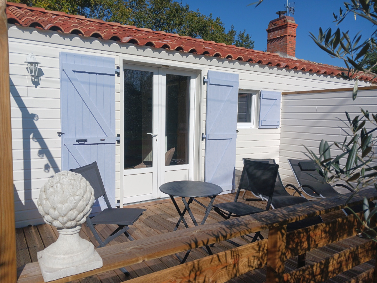 Hôte GreenGo: Au Cocon de Verdure, Chambres d'hôtes nature avec kitchenette, Châteauneuf Vendée près Noirmoutier"
