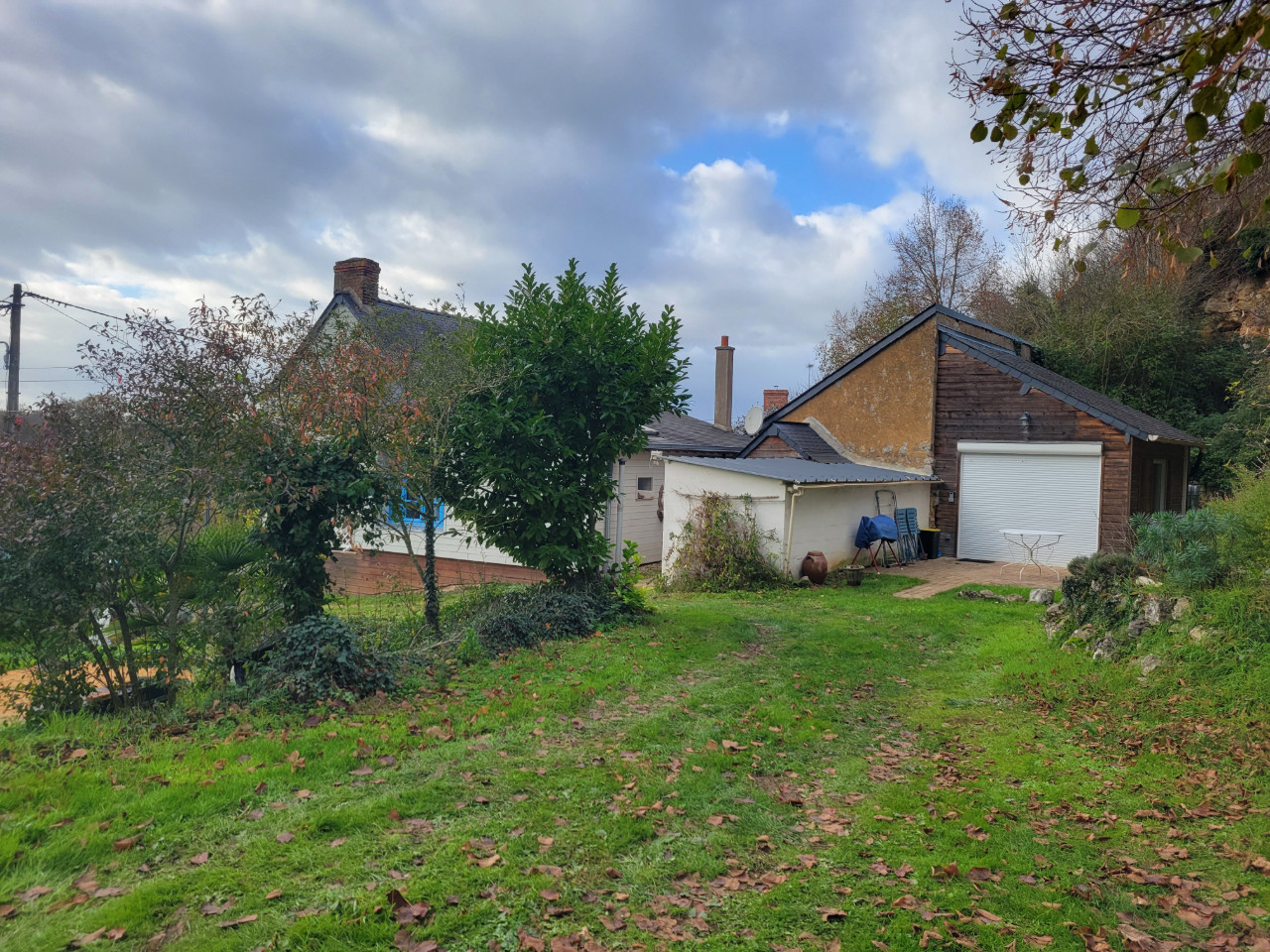 La petite maison près de la rivière