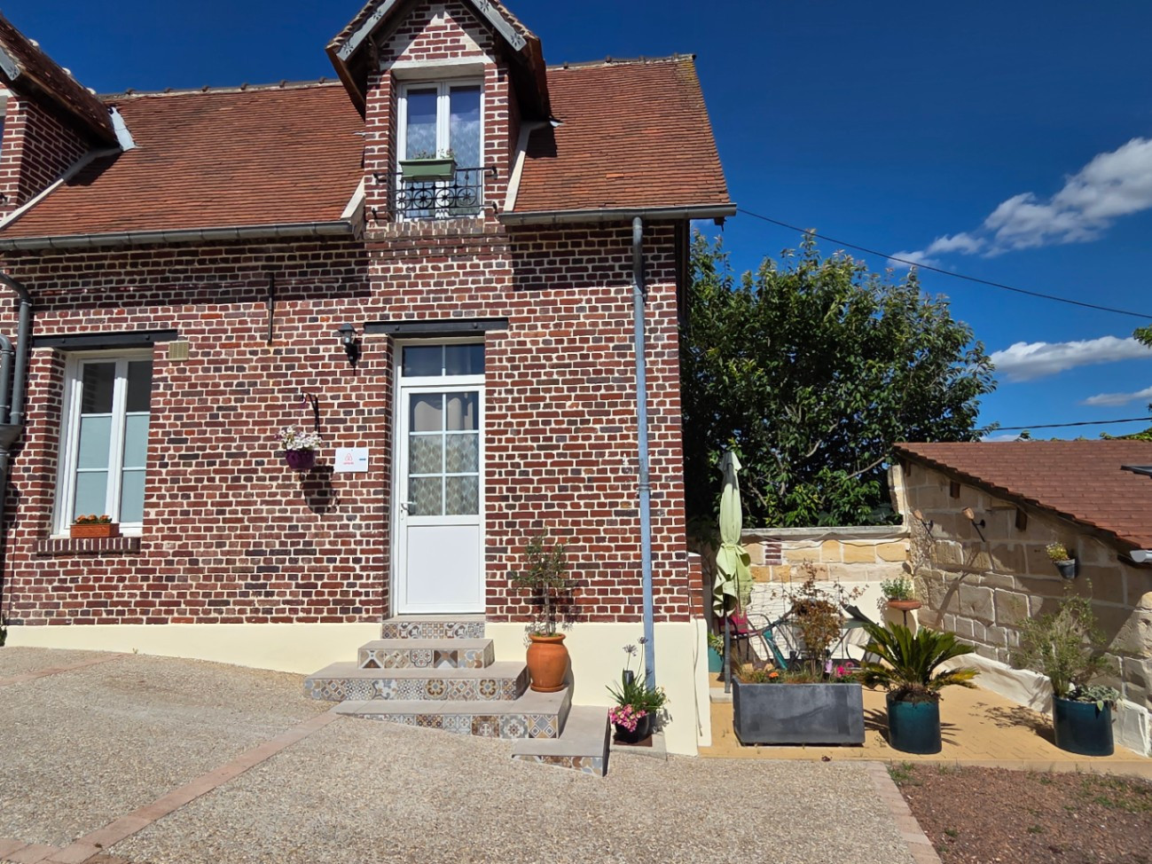 Gite du Mond' Arlin 2 à 4 personnes- Parking clos- Terrasse