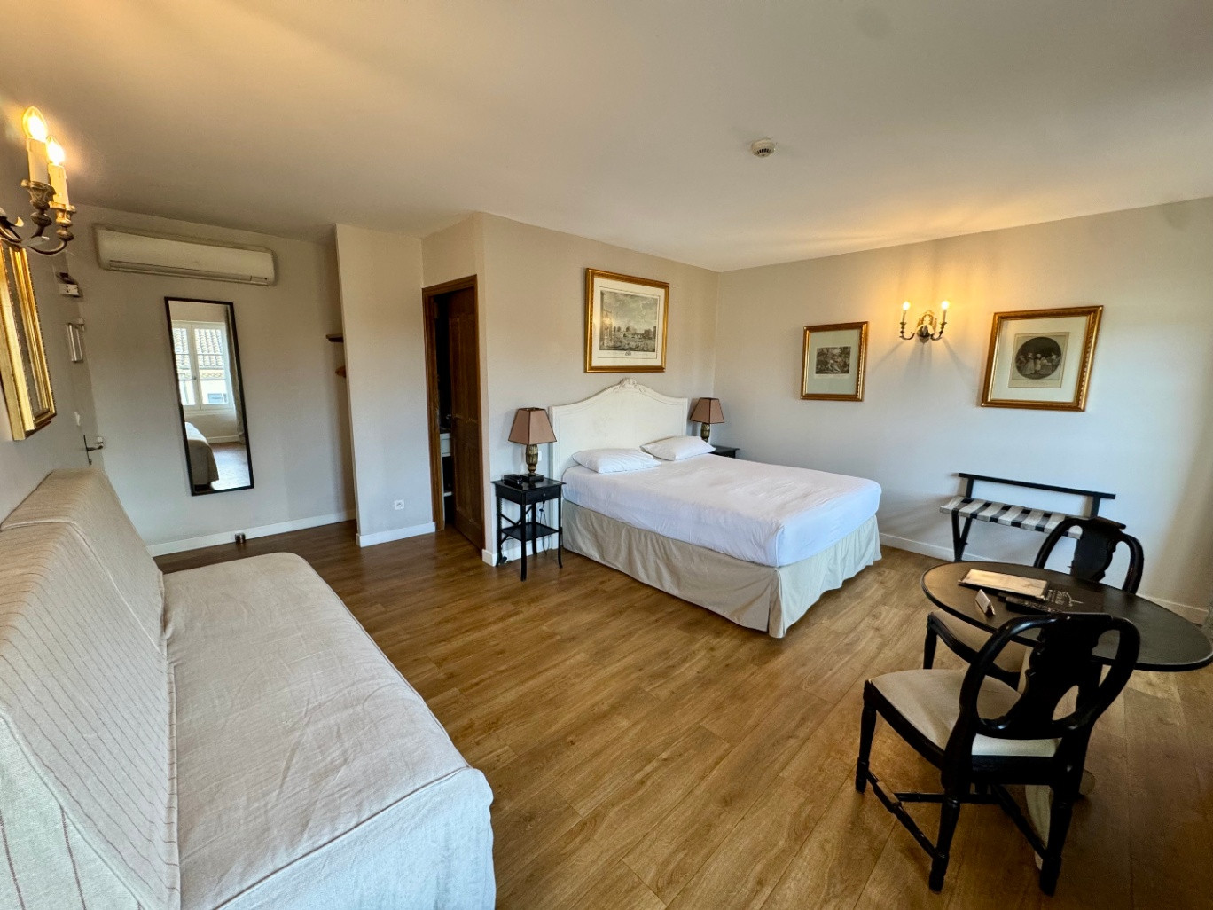 orderedImageAlt_accommodation_default