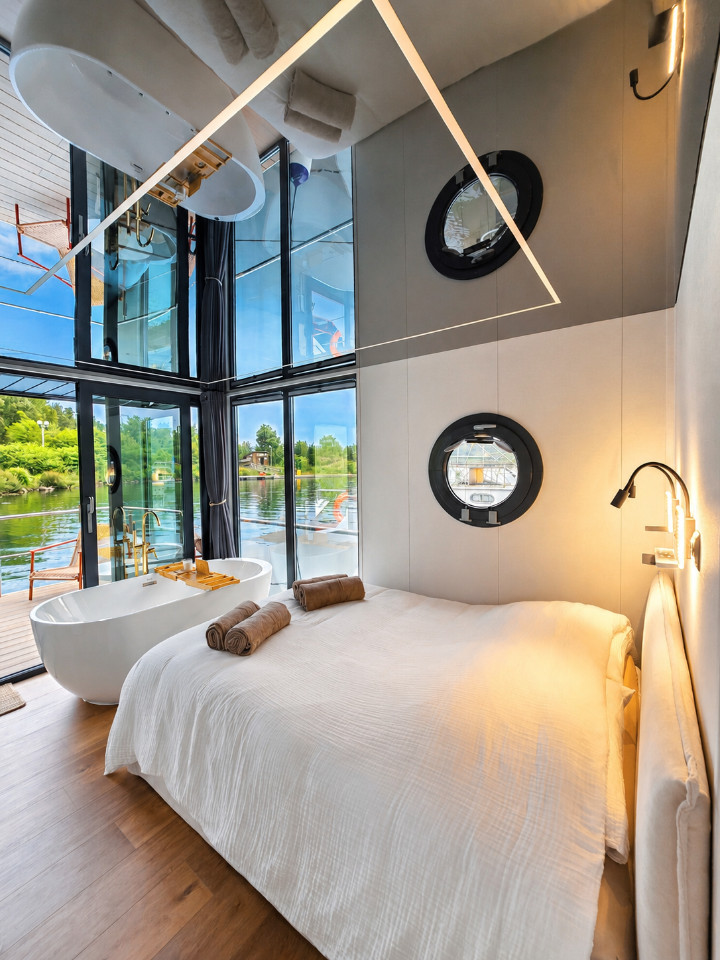 Logement GreenGo: « Houseboat » Luxe • Spa • Toit-terrasse • Rhône Valence