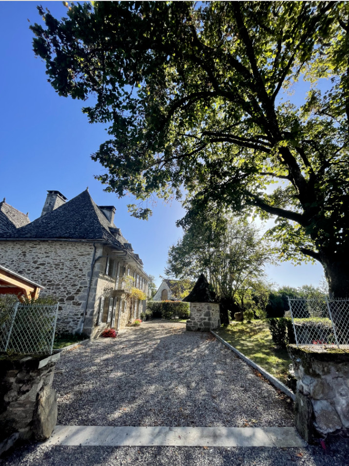 Location Cantal Gîte de groupe