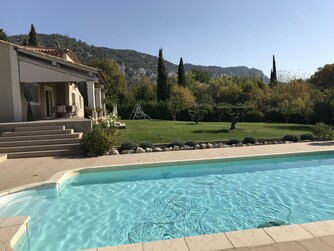 GreenGo Le mas du Chêne Blanc en Luberon