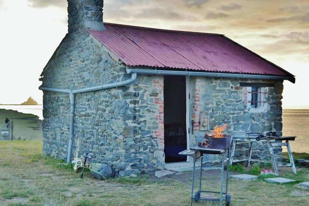 GreenGo Cabane de douanier au cœur du Mont Saint Michel (époque Vauban)