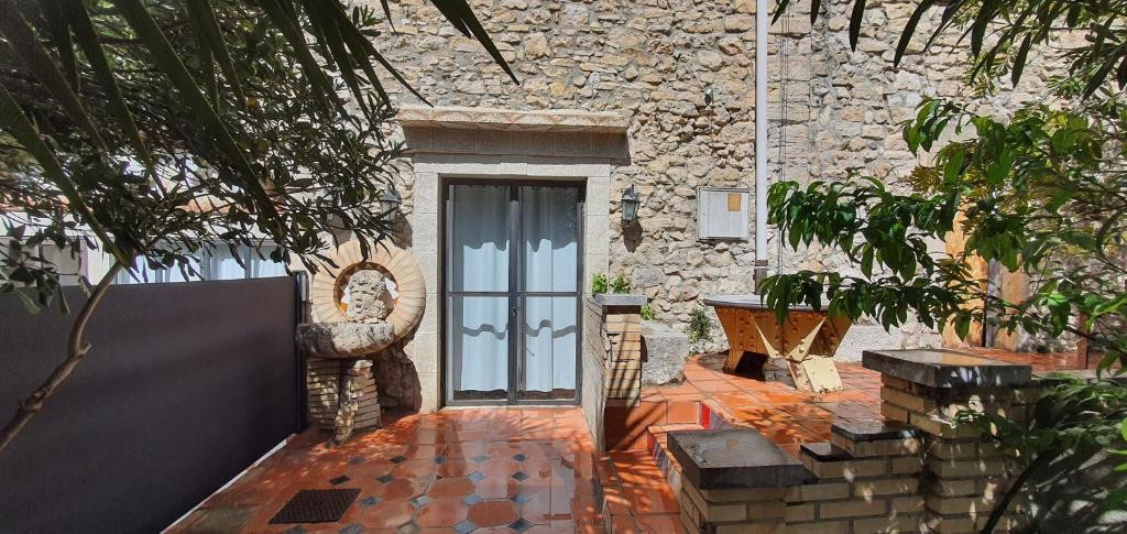 Logement GreenGo: Le Côté Sud, un grand gîte pour profiter de votre séjour en famille ou entre amis
