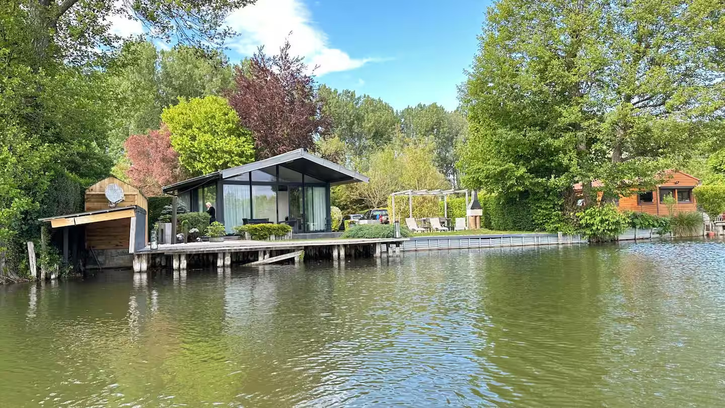 GreenGo La perle verte, Chalet en bord d'étang