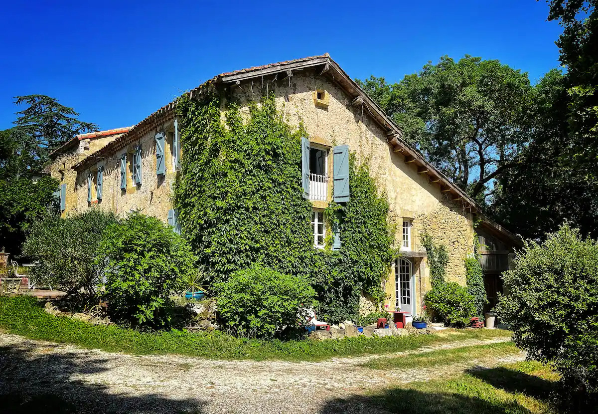 Hôte GreenGo: En Mayné