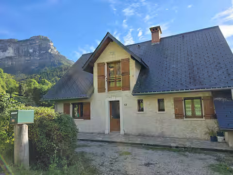 GreenGo Gîte Auvergne-Rhône-Alpes Évasion