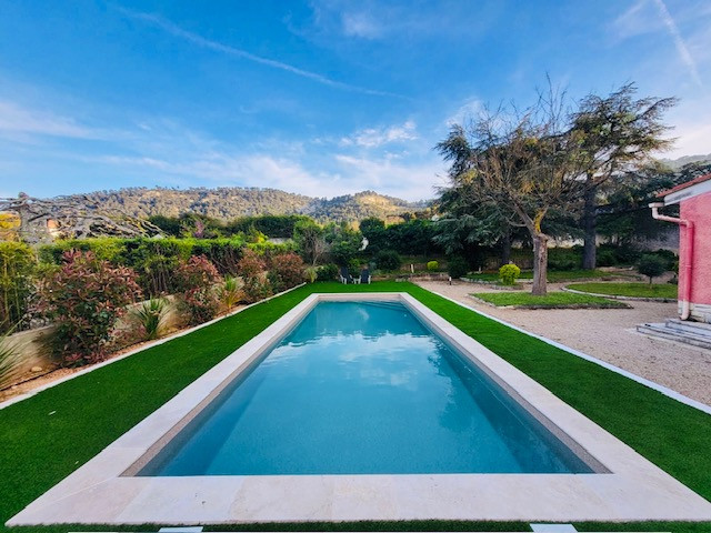 GreenGo Maison provençale avec piscine