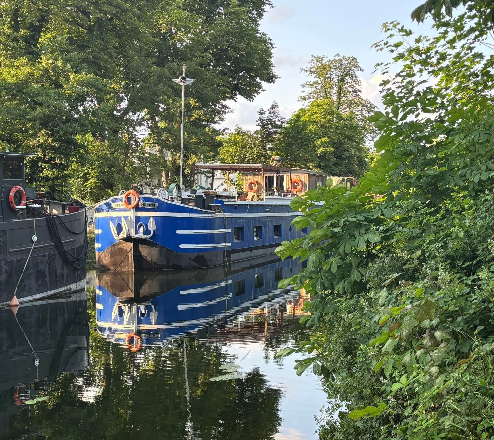 Péniche Hélios