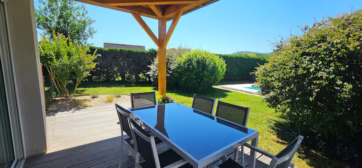 Charmante maison avec piscine