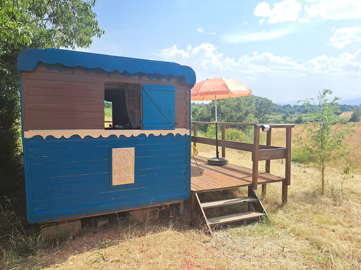 GreenGo Tiny House Roulotte en pleine campagne ferme bio