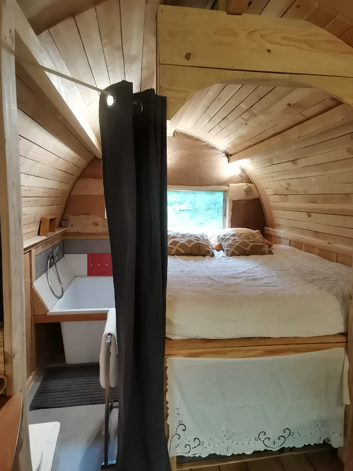 Tarn Glamping