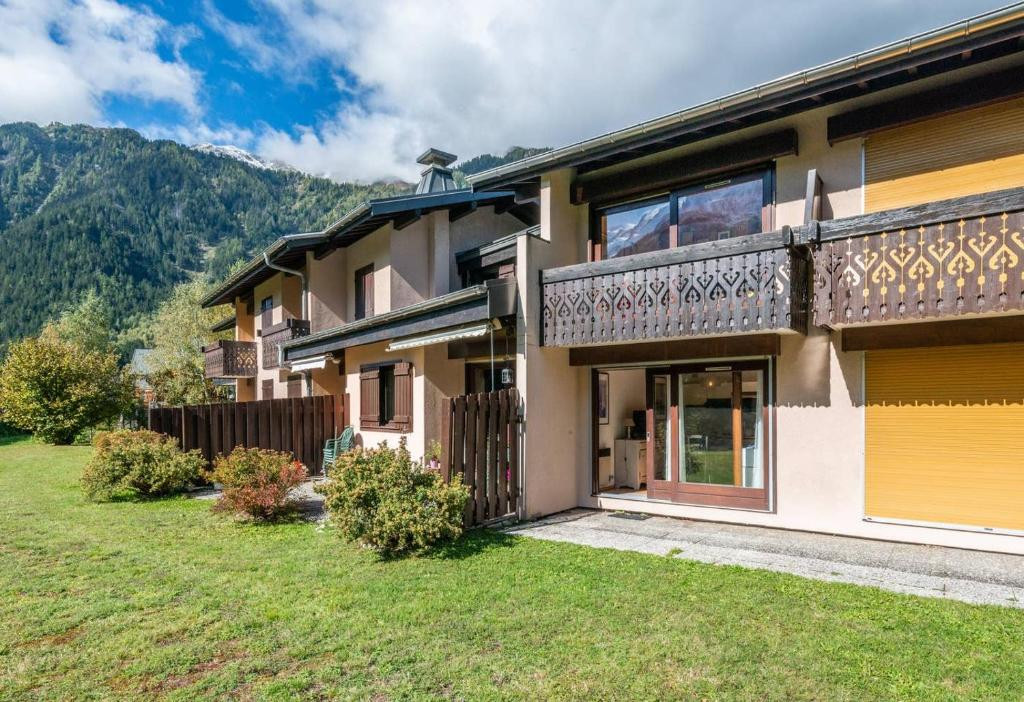 Appartement très agréable à Chamonix avec vue mont-blanc de 1 à 4 personnes