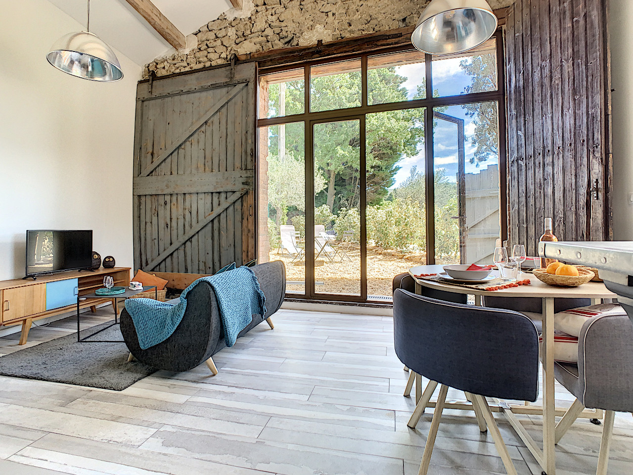 Gite de charme au pied du Luberon