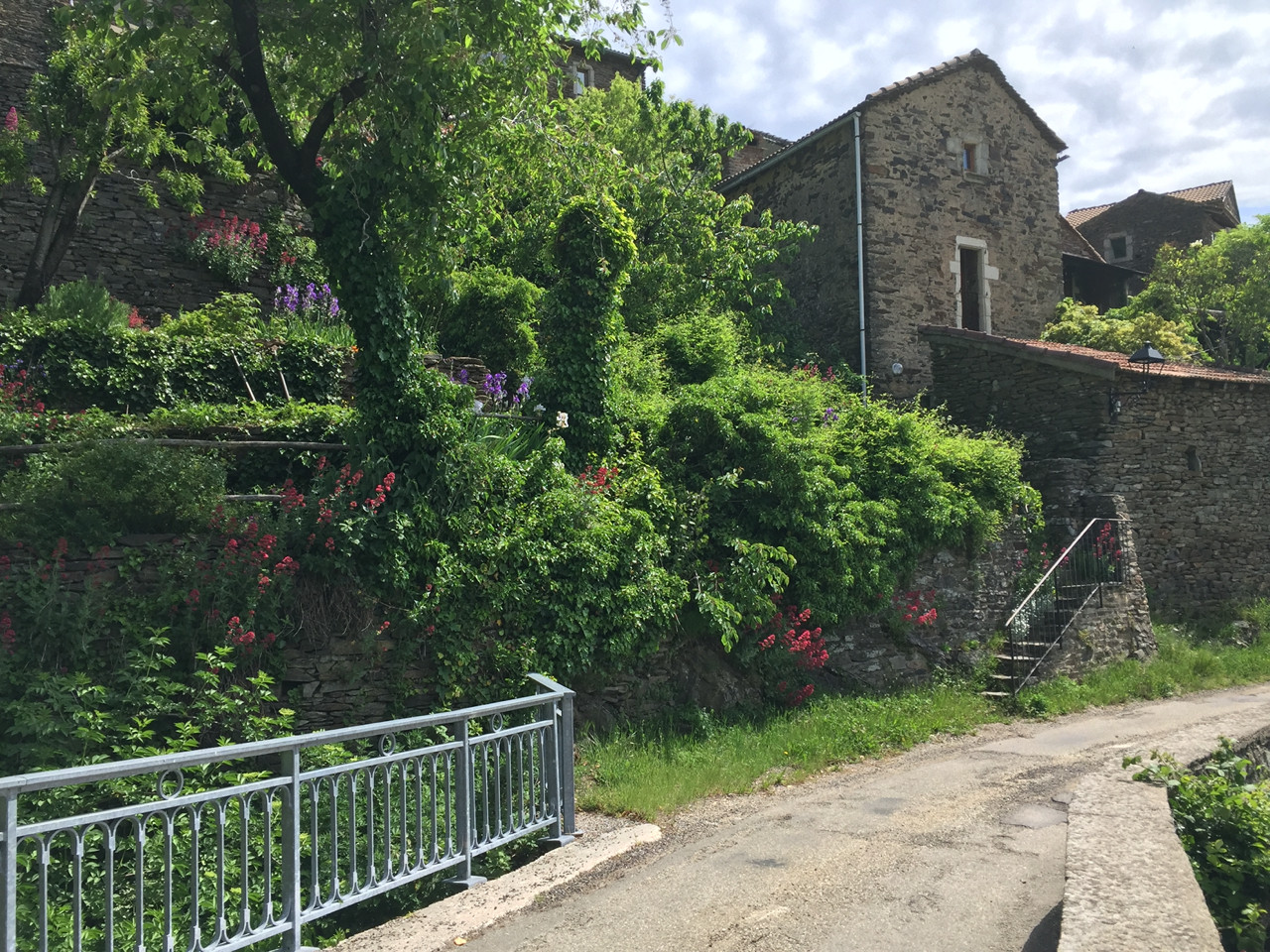 Hôte GreenGo: Jolie maison cévenole en pierre dans un très beau village préservé.